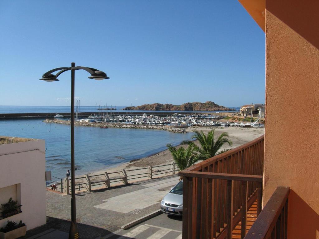 Borgo Spiaggia Vista Mare Isola Rossa  Chambre photo